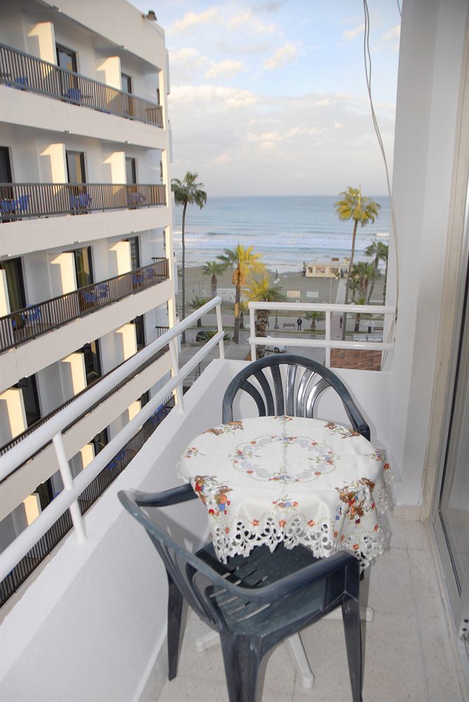 Palm Sea Beach Hotel Apartments 拉纳卡 外观 照片
